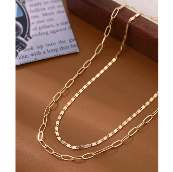NEW Anthropologie Two Layered Paperclip & Valentino Link Gold Necklace - Picture 2 of 4